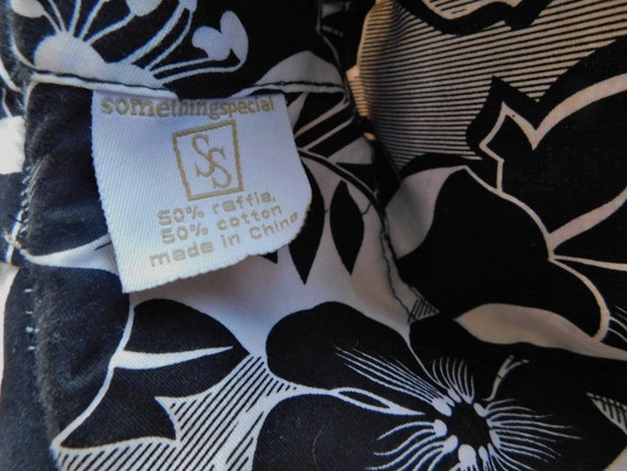 vintage wide brim sunhat/black white floral ribbo… - image 10