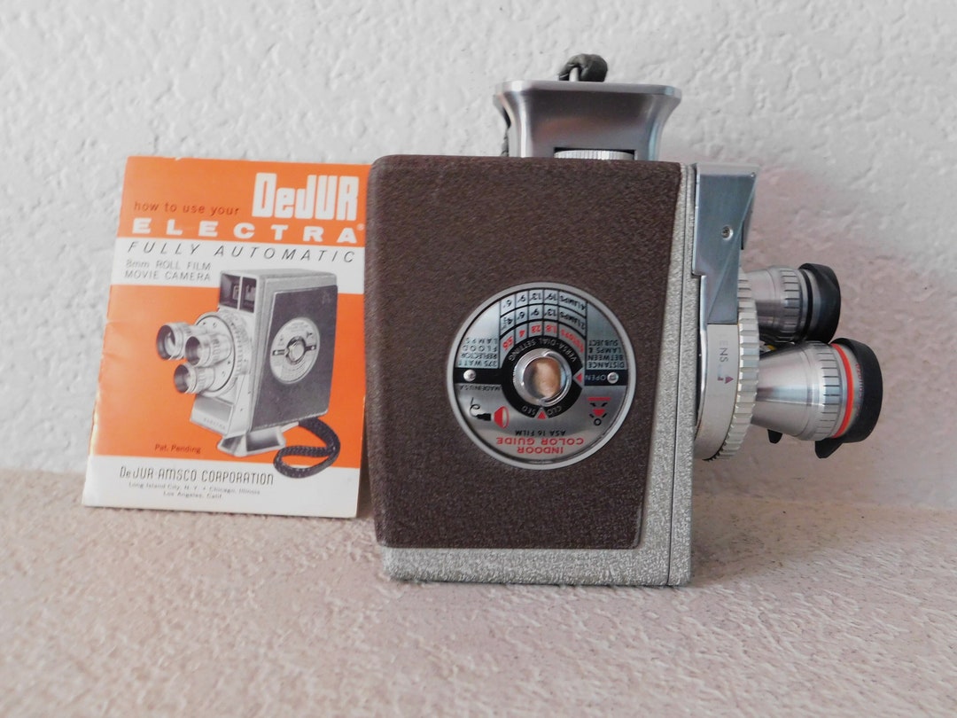 DeJur ELECTRAヴィンテージ・アンティークカメラ Vintage DeJur Electra Movie Camera Three Lenses Strap *Made
