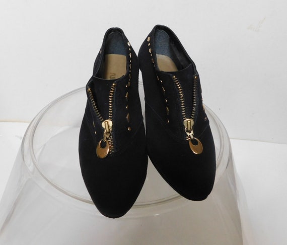 Magderians black suede  pump/ Suede black pumps/g… - image 2