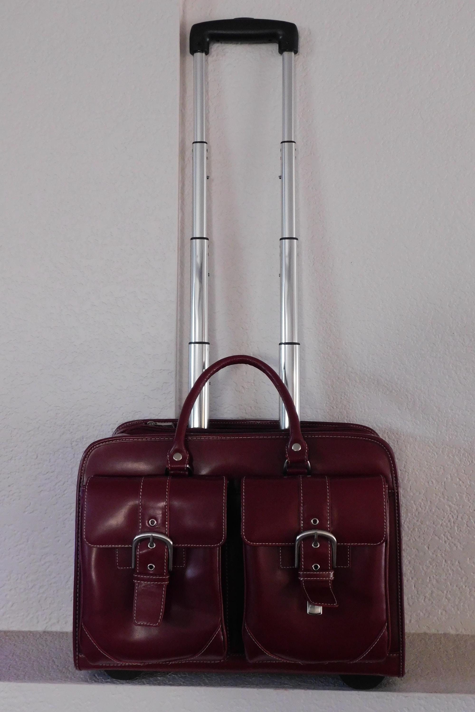 Franklin Covey Burgundy Rolling Brief Carrier/burgundy Faux  display picture 1