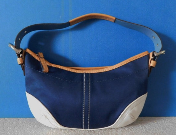 VINTAGE Coach Blue Canvas Leather Shoulder Bag/vintage White & 