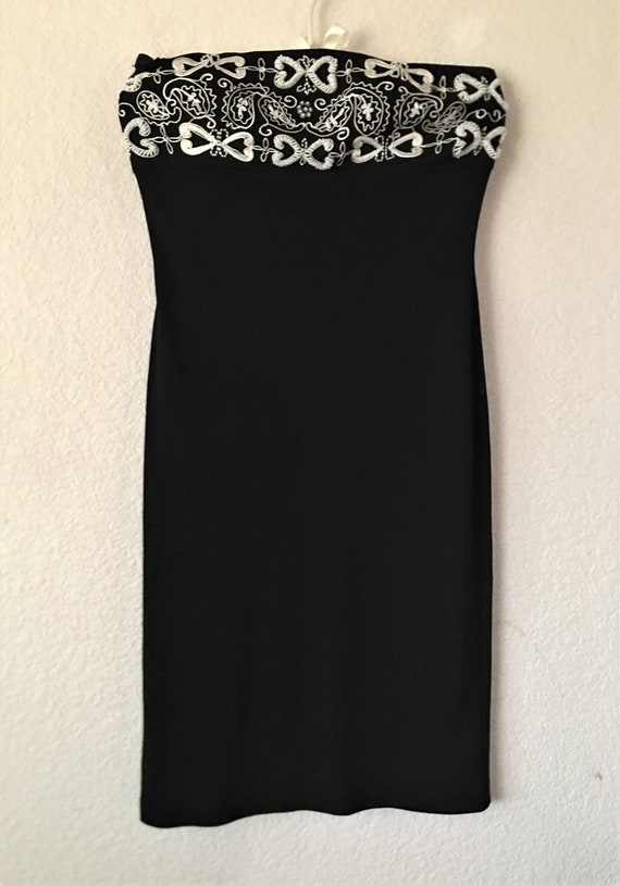 Cache size 2 beaded black strapless dress/white be