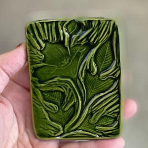Green Poppy Wall Tile