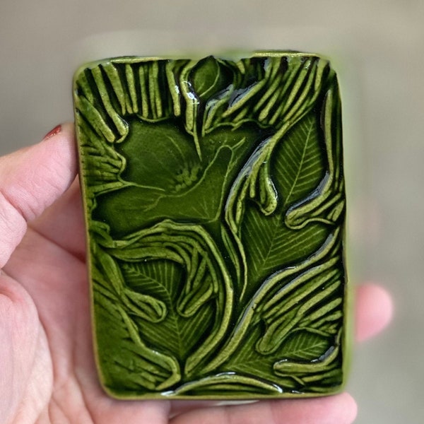 Green Poppy Wall Tile