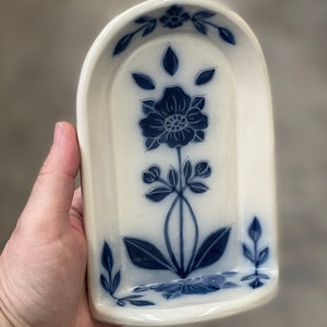 Applique florale bleue