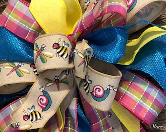 Spring decor. Whimsical Spring Wreath bow. Spring decorations. Bows for wreaths. Dragonfly Wreath bow. Spring bows. Bows for Spring.