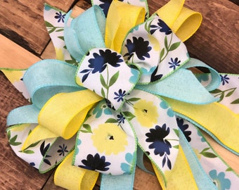 Spring bows for wreaths Spring decor Spring Wreath bow Spring decorations Yellow and navy bow Spring door decor Spring door hanger