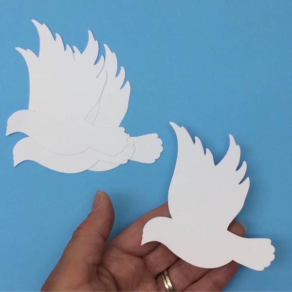 Wedding decor. Set of 25 white Wedding doves. Wedding die cuts. Wedding decorations. Scrapbook doves. Wedding tags. Wish tags. Paper doves