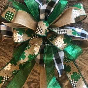 St Patricks day decor. St Patricks day decorations St Patricks day Wreath bow Green bows Clover decor Bows with clovers Irish decorations
