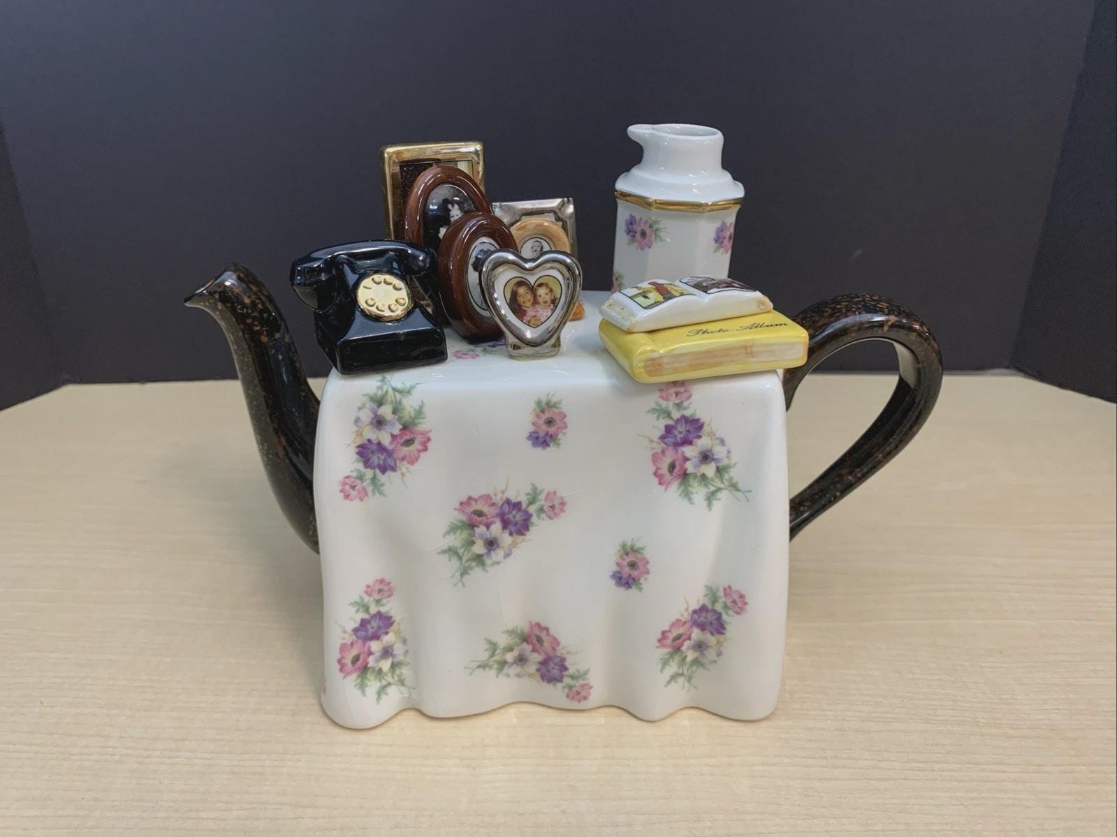 Tony Carter Teapot - Etsy