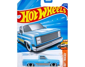 Hot Wheels Hot Trucks 2016 - Confezione 5 Pezzi Con '83 Chevy Silverado El Segundo Speed Shop