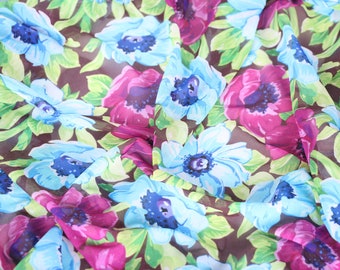 Floral stretch mesh - 1/2 Meter