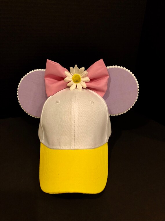 daisy duck baseball cap