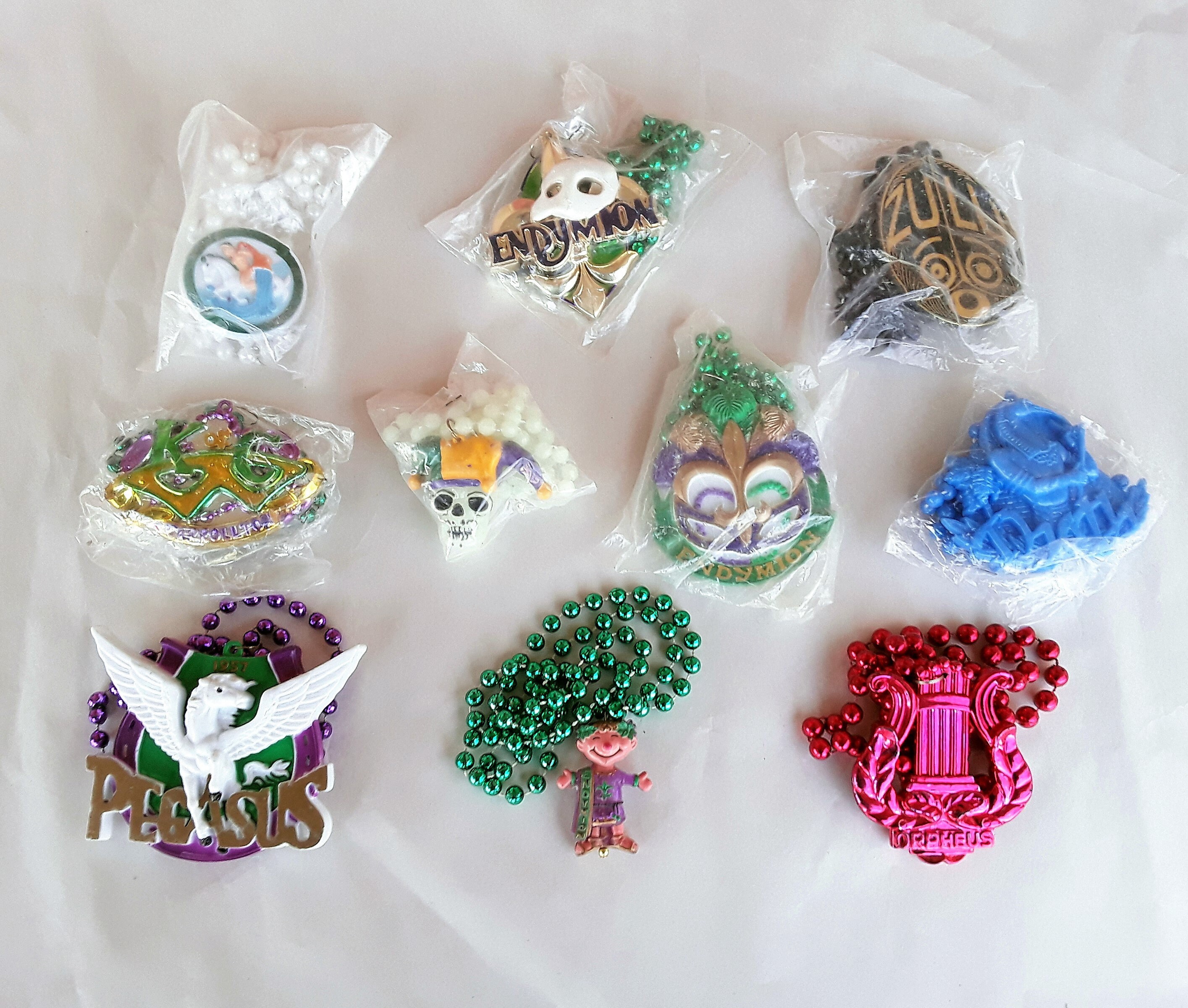 Vintage Mardi Gras Beads, 10 Pieces - Includes Sealed bags, FREE US