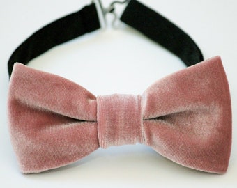 Dusty pink bow tie, dusty rose velvet bowtie, wedding bow tie, light mauve bow tie, grooms ringboy bow tie, groomsmen bow tie, velvet bowtie