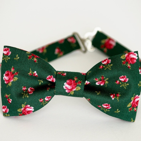 Green floral bow tie, wedding bow tie, grooms, groomsmen bow tie, kids ringboy bow tie, green and pink bow tie, roses bowtie, pocket square