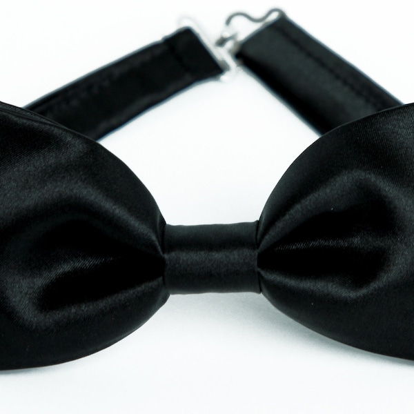 Black satin bow tie, wedding mens black silky bow tie and pocket square set, black satin necktie, black solid bowtie, grooms, groomsmen