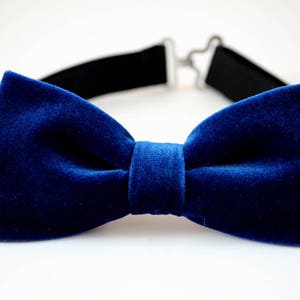 Royal blue velvet bow tie, men's wedding bow tie, groomsmen bow tie, ringbearer bow tie, boy's bow tie, kids bow tie, Christmas bow tie image 1