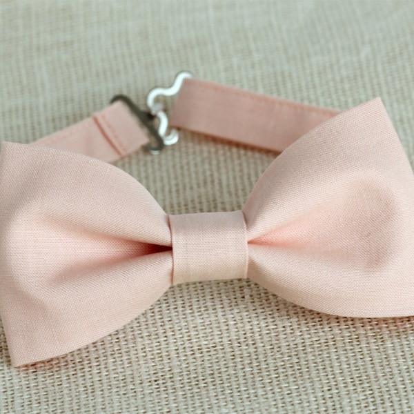 Blush Pink Bow Tie, Boys Bow Ties, Men's Bow tie, blush pink wedding accessory, light pink bow tie, ring bearer bow tie, grooms bow tie