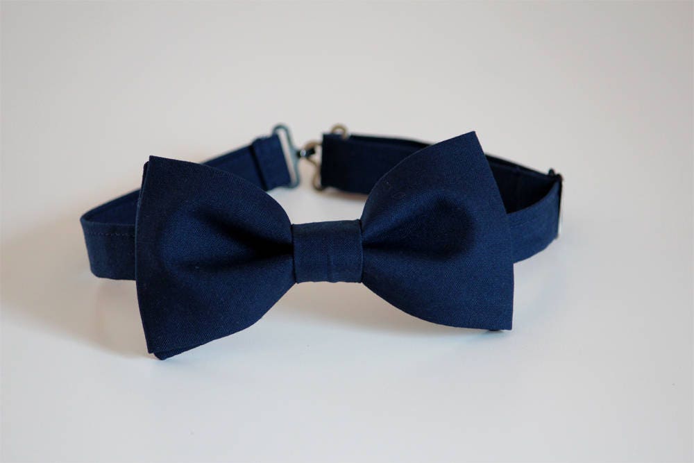 Navy blue bow tie mens bow tie wedding bow tie groomsmen | Etsy