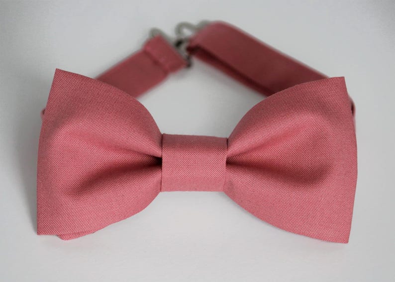 Deep Rose Cotton Bow Tie, Groomsmen Wedding Neckwear, Pre-Tied Adjustable Strap bild 1