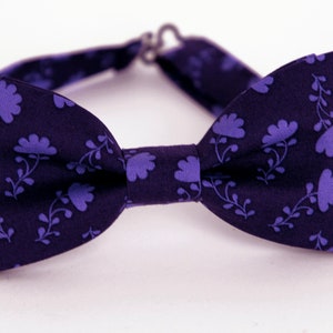 Purple blue floral bow tie, plum floral bowtie, mens wedding bow tie, boys bow tie, plum bow tie, purple bow tie, grooms tie, gift for him