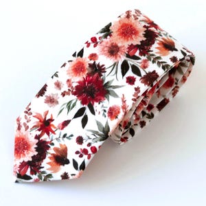 Burgundy floral autumn necktie, burnt orange floral tie for men and boys, wine floral necktie, autumn floral necktie, fall wedding, grooms