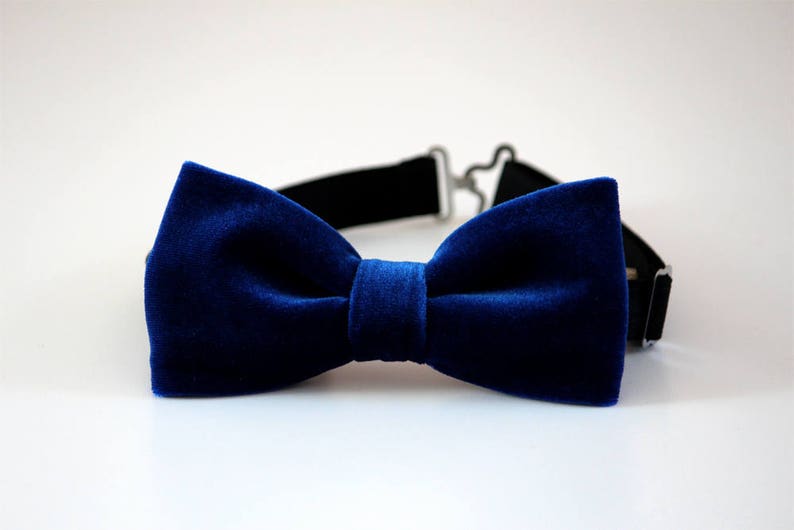Royal blue velvet bow tie, men's wedding bow tie, groomsmen bow tie, ringbearer bow tie, boy's bow tie, kids bow tie, Christmas bow tie image 3