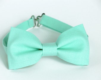 Mint bow tie, mens wedding bow tie, groomsmen bow tie, ring bearer bowtie, boys mint bow tie, ringboy, solid mint bowtie, groom, baby boy