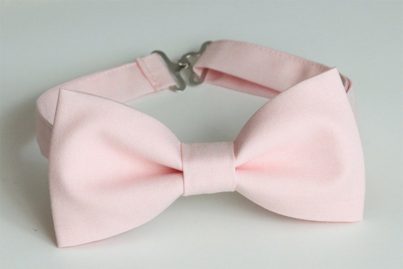 Light pink bow tie blush pink bow tie wedding bow tie | Etsy
