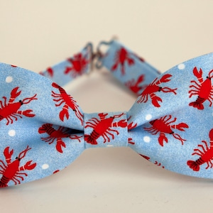 Lobsters bow tie, blue bow tie, vacation bow tie, sea bowtie, mens boys bow tie, summer bow tie, red lobsters bow tie, nautical bow tie