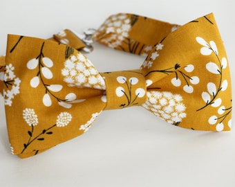 Mustard floral bow tie, fall family shoot bow tie, mens bow tie, boys bow tie, yellow bow tie, kids bow tie, wedding bowtie, ringboy bow tie