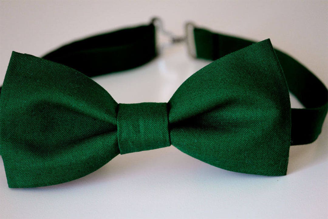 Green Bow Tie, Emerald Green Bow Tie, Mens Bow Tie, Boys Bow Tie