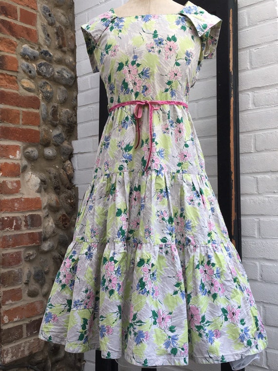 Vintage 50s cotton floral print dress tiered skirt - image 6