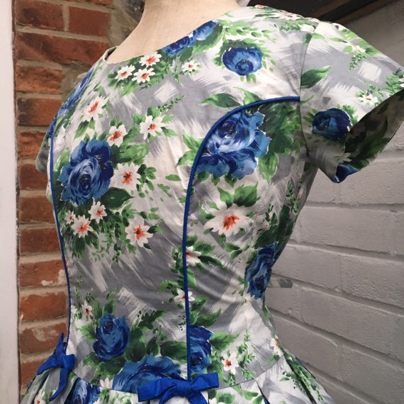 Vintage 50s floral print dress s/m - image 2