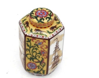Vintage  pill box  trinket box, porcelain  pill box collectible pill boxes  gift idea Delprado Trinket Boxes