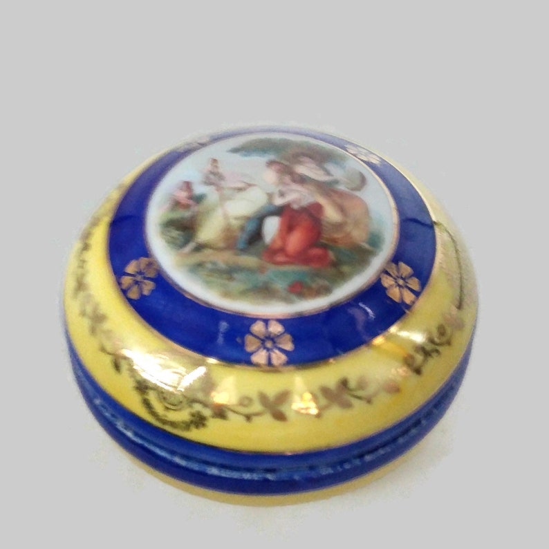 Vintage German pill box jewelry box porcelain trinket Etsy