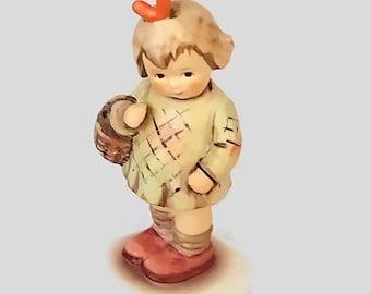 希少 ヴィンテージ フンメル磁器フィギュア ヴィンテージ ゲーベル フンメル磁器フィギュア：ドイツ製ボーン