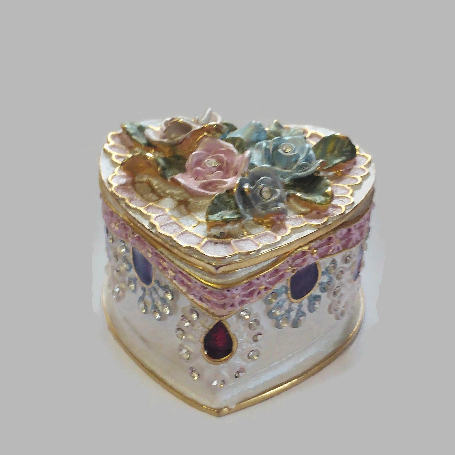 Vintage metal pill box trinket box pill box collectible pill Etsy