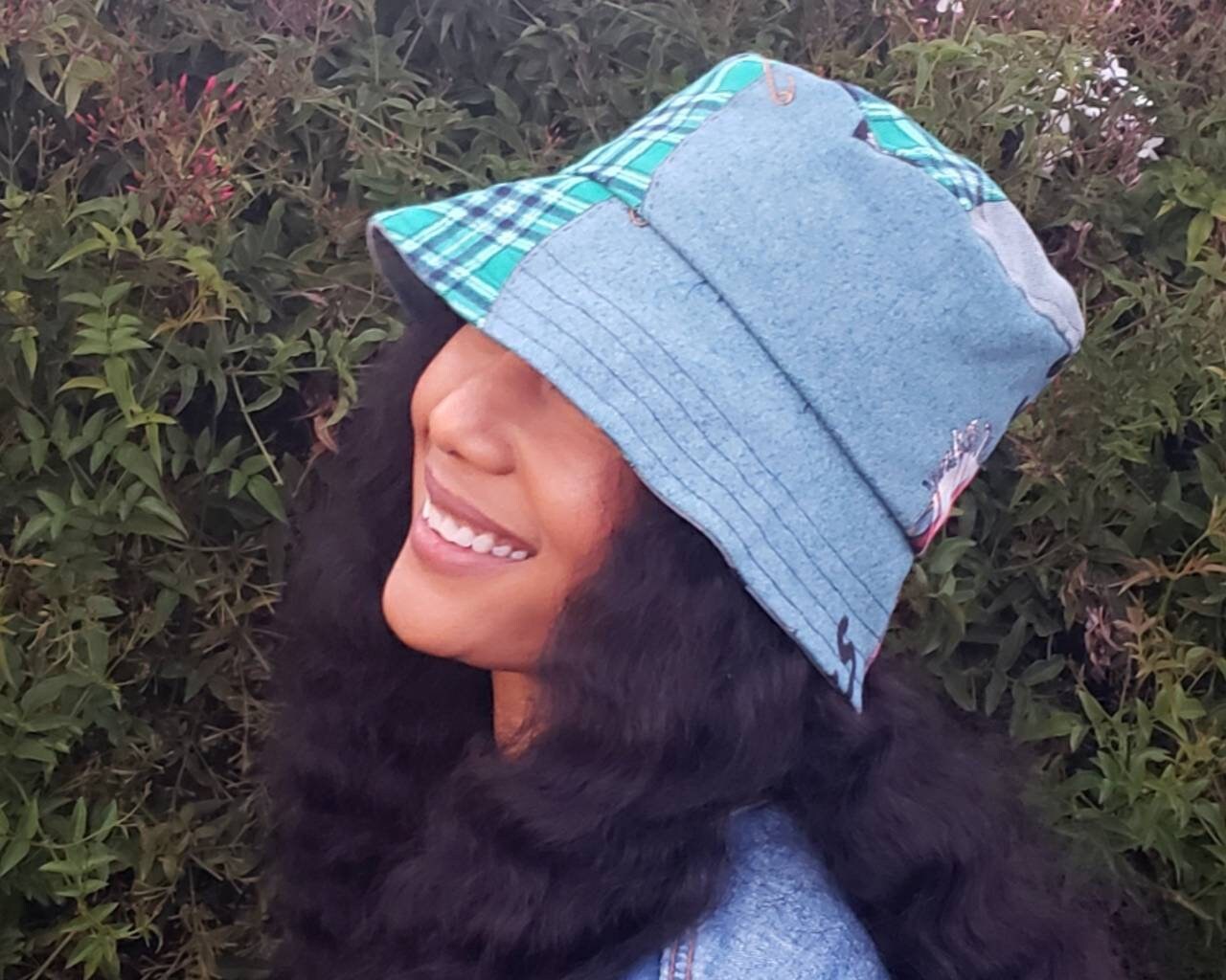 ★★Guess★★ WASHED BLUE DENIM BUCKET HAT NO1AE201 Guess Dark Blue Denim Bucket Hat 100% Cotton One Size Fits