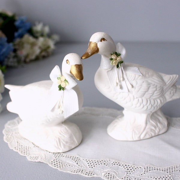 Vintage Ducks, Pair Ceramic Birds, White Handmade Ducks, Small House Décor, Birds Figurine, Glitter, Small Birds, Ducks w Bows, Canada