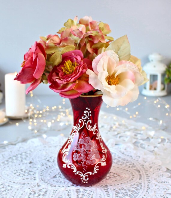 ベネチアン赤色 花柄 花瓶 ヴィンテージ ベネチアン レッド 花瓶：手描きの花柄エナメル、金縁