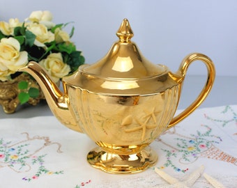 ROYAL WINTON Teapot, Large Solid Gold Teapot Coffee Pot, Golden Age, Ribbed Sides, Made in England Grimwades Elegant Glorious Antique c.1940