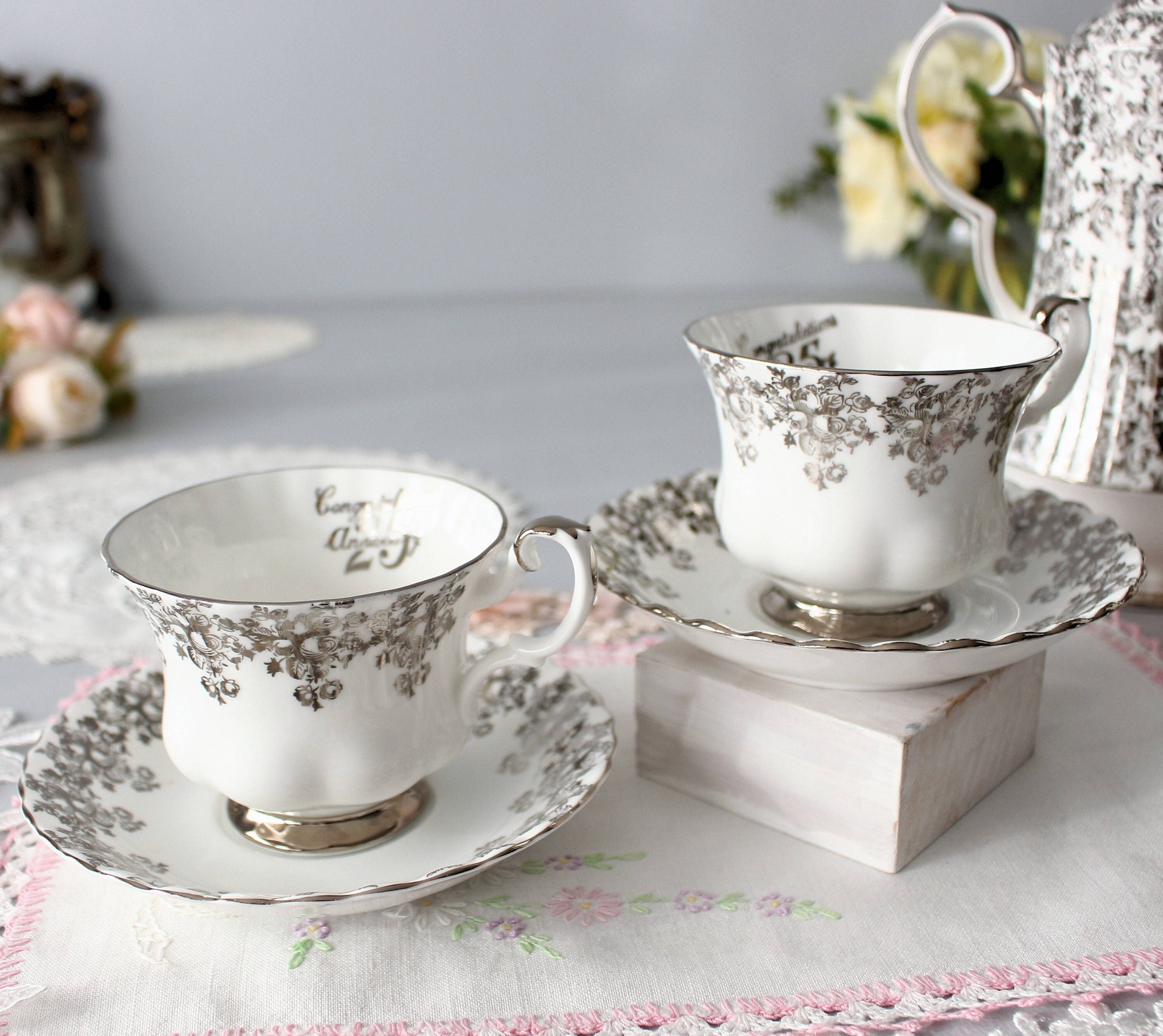 ROYAL ALBERT 25th Anniversary Teacup and Saucer: Silver Filigree
