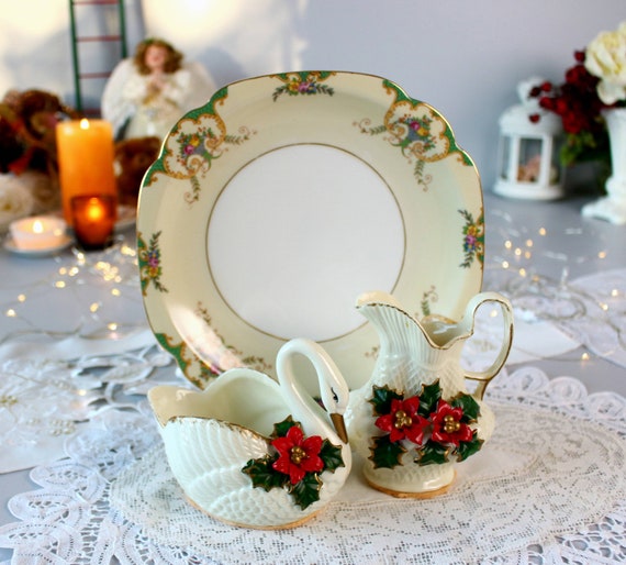 Antike Weihnachtsstern-Sahneknnchen und Schwan-Zuckerdose mit  Pltzchenplatte - Etsy.de