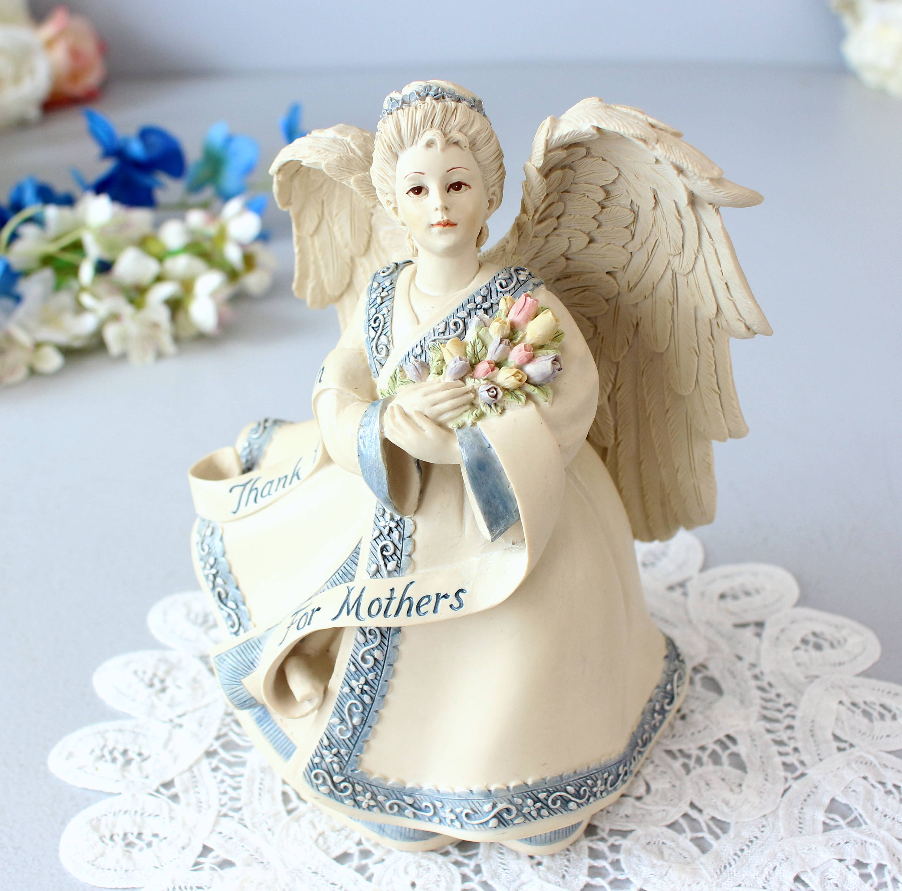 Sarah's Angels® Figurine 'THANK HEAVEN for MOTHERS' Collectible