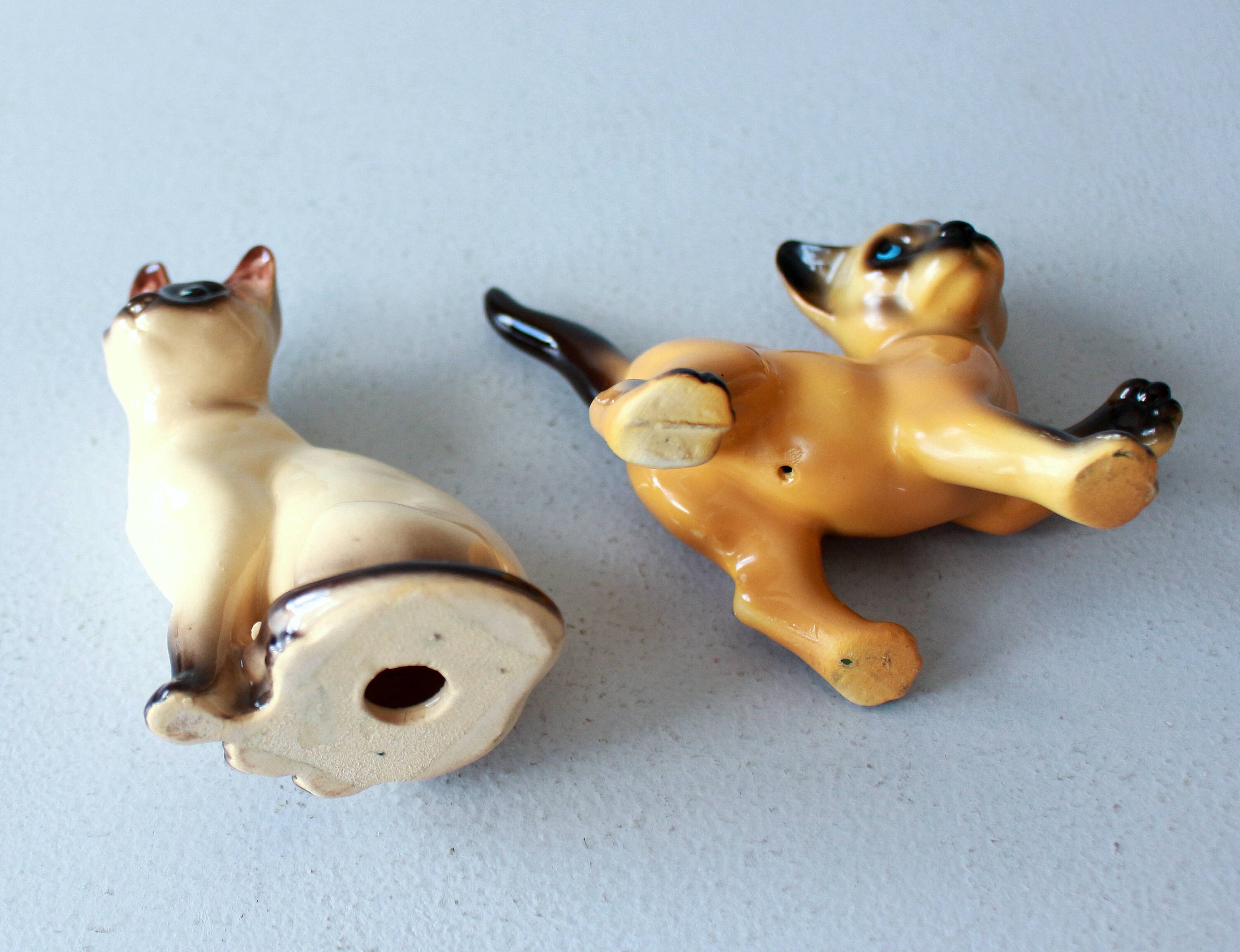 シャム猫の置物：陶器製の子猫の像、日本製ヴィンテージ - Etsy 日本