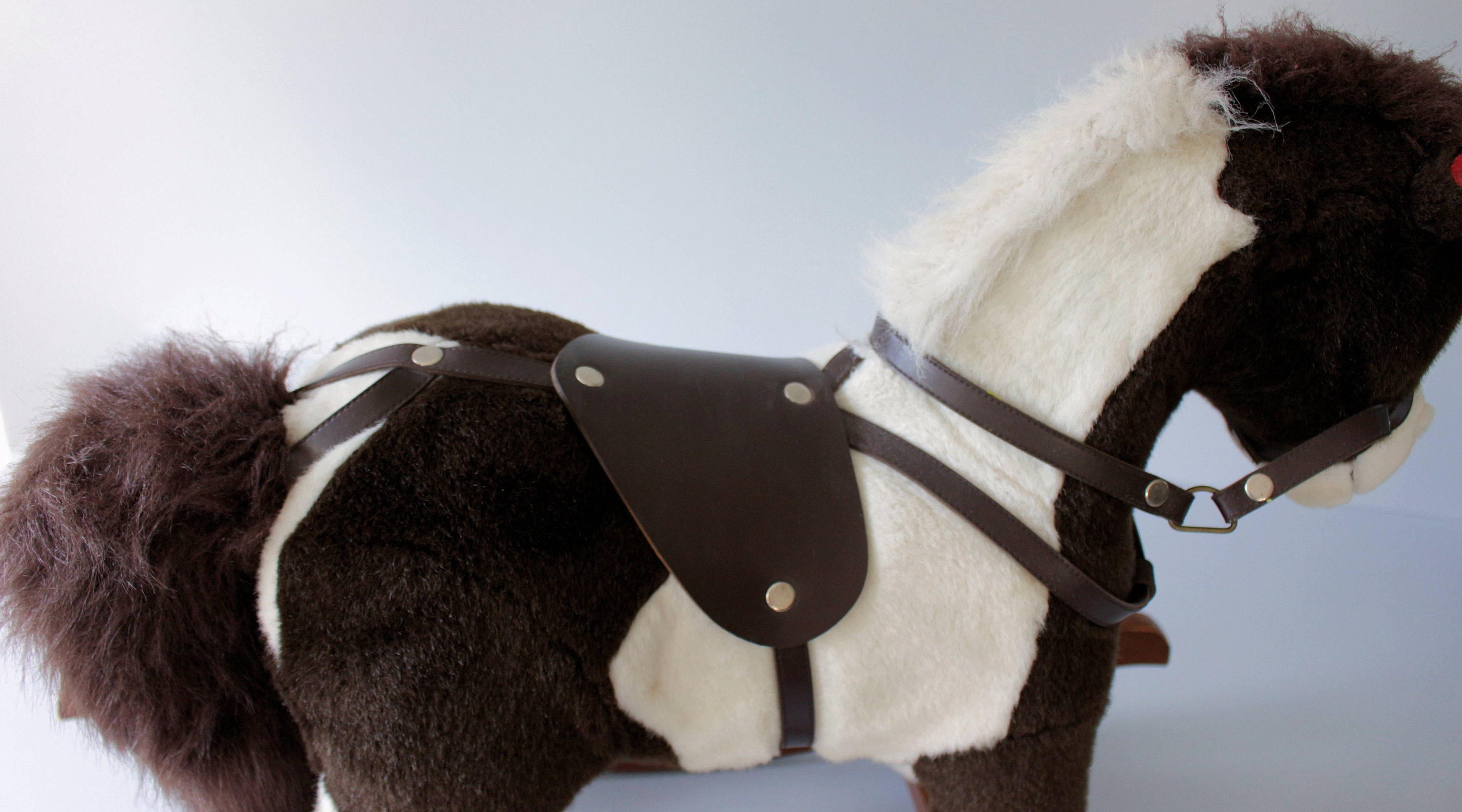 Balancín de dragón de peluche con respaldo 60x32x53 cm lima