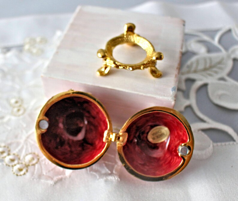 Red Enamel Fabergéstyle Trinket Eggs, Vintage Red Gold Small Enamel