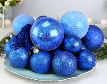 壊れにくいライトブルー＆シルバースパークルのギラークリスマスボール